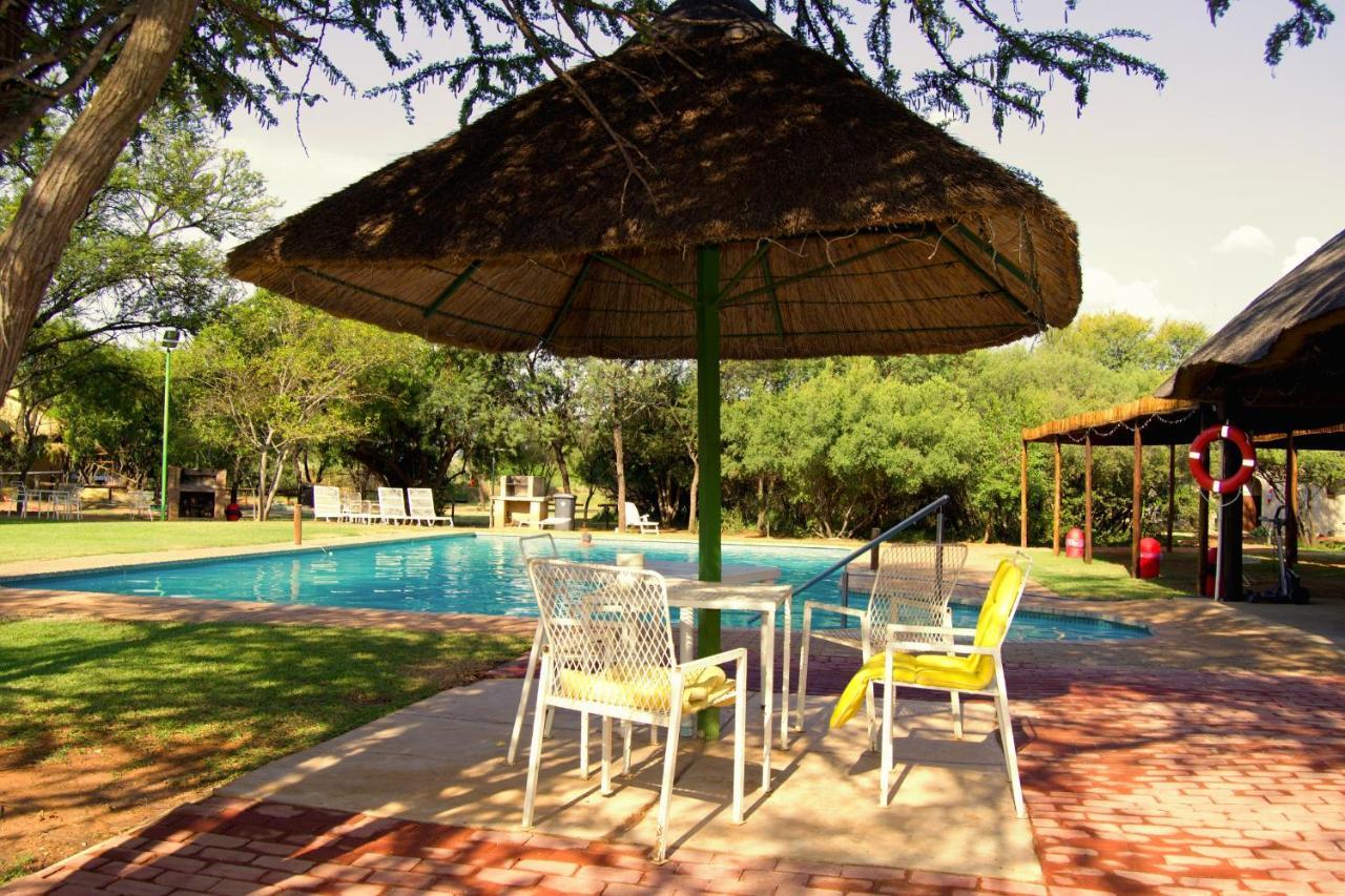 Suzie's Loft - NUDE - SunEden Family Naturist Resort Pretoria-Noord Exterior foto